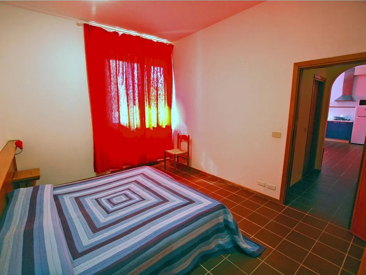 Aparthotel Residence Il Pavone Marina di Campo Italy